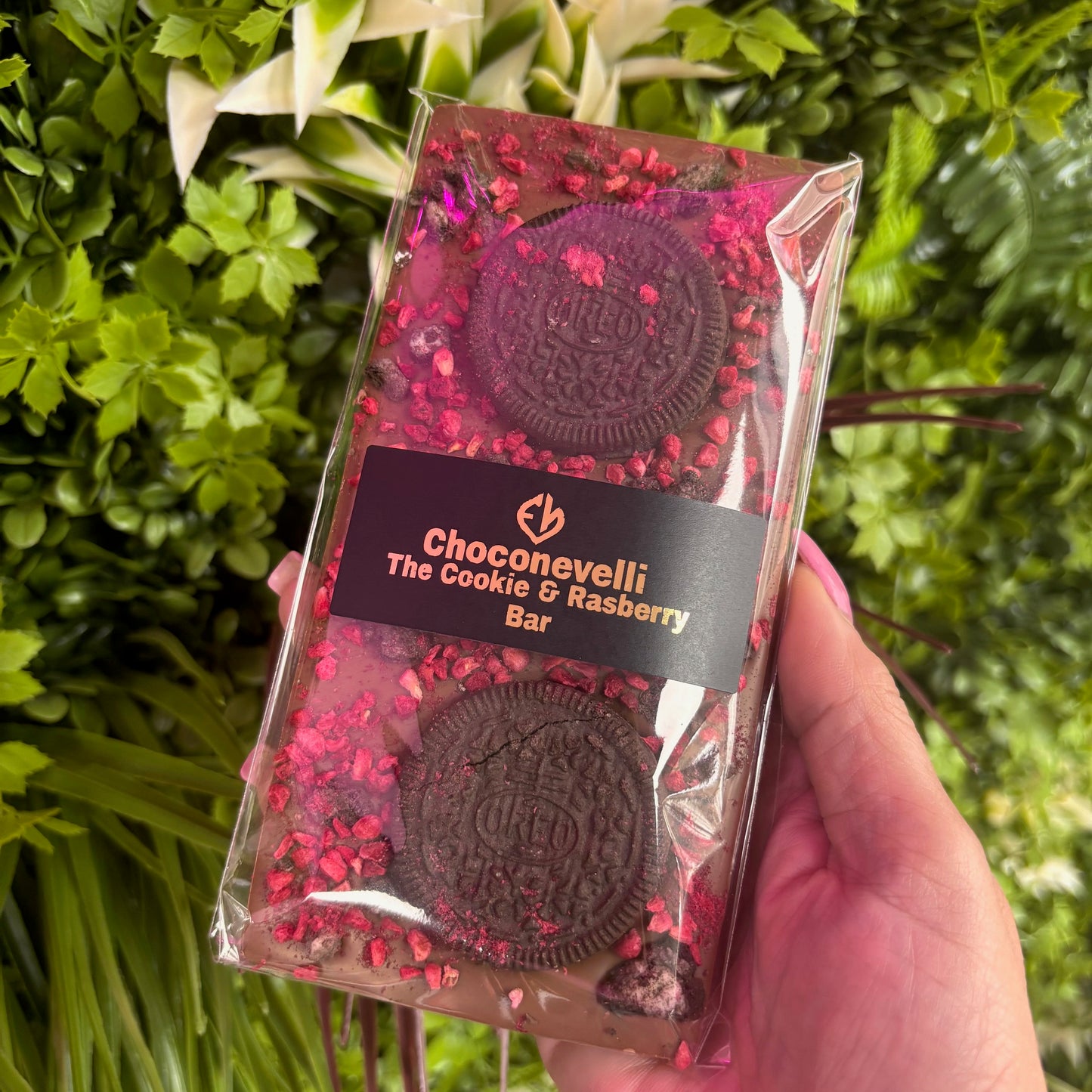 The Cookie & Rasberry Milk Chocolate Bar
